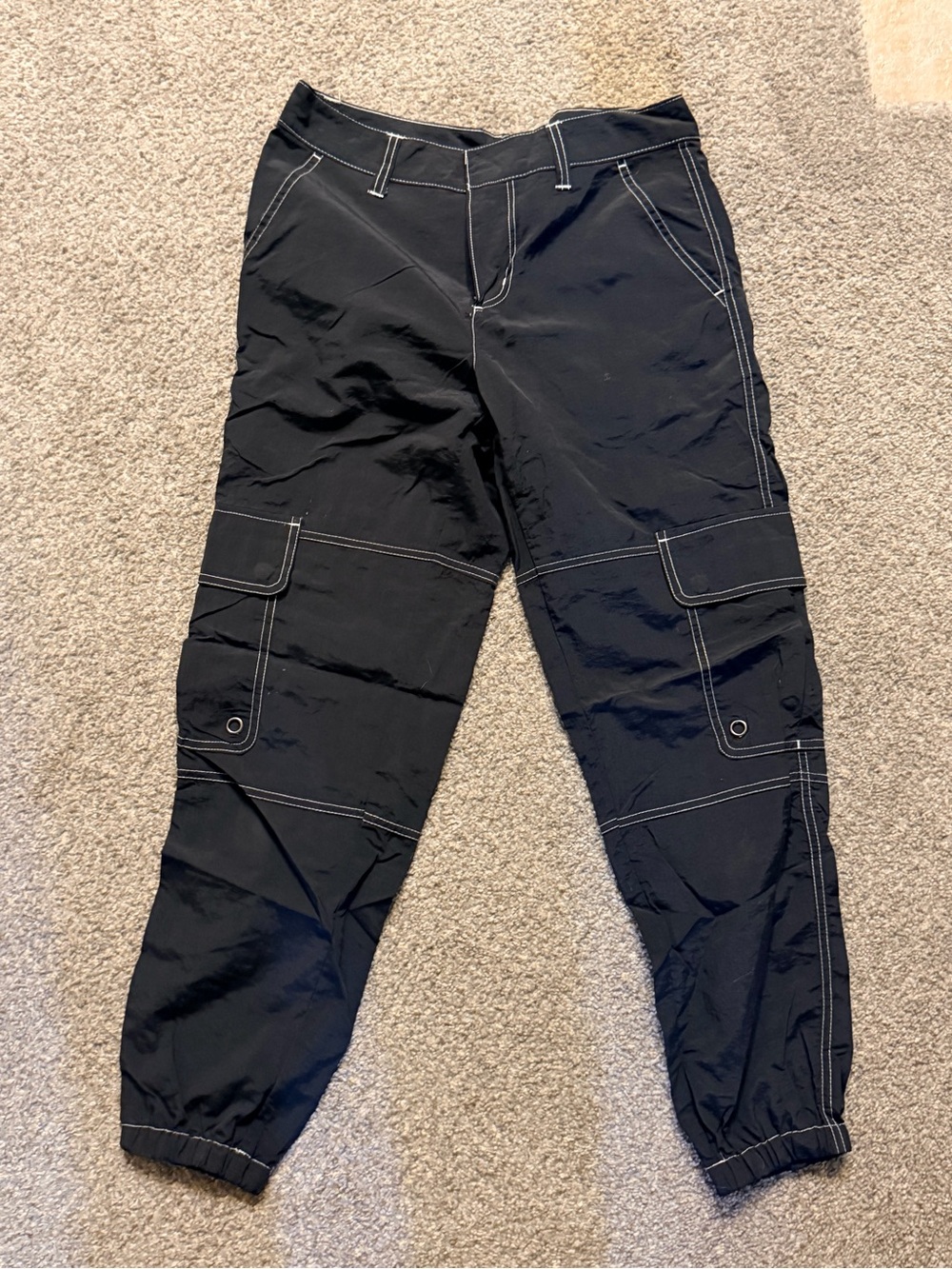 Juniors Black Cargo Jogger Pants - Casual Utility Style